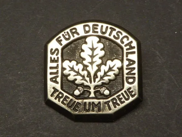 Badge "Everything for Germany" "Loyalty for loyalty"