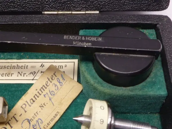 Planimeter Bender & Hobein Munich in a case