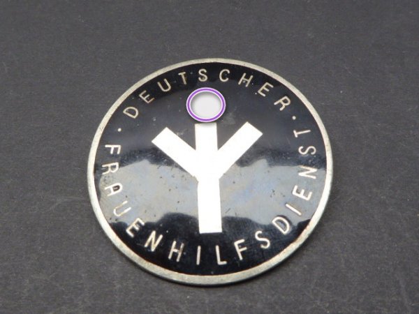 Abzeichen - Deutscher Frauenhilfsdienst mit Hersteller
