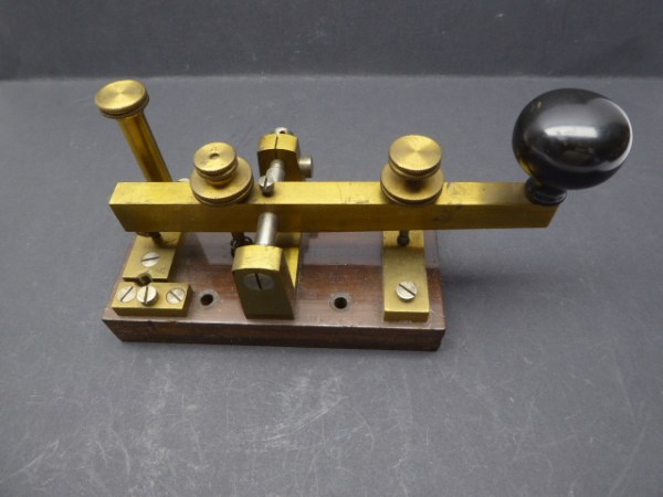 Morse / telegraph key around 1900, manufacturer W. Gurlt Berlin