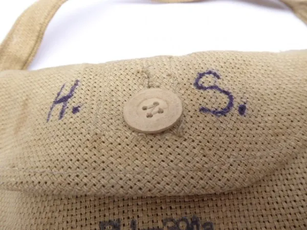 Reichsluftschutzbund, gas mask with a very rare linen bag