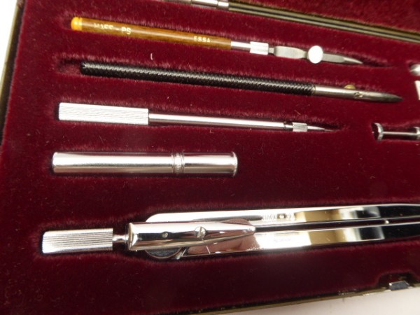 Haff PS 3k - compass box drawing tools in a case