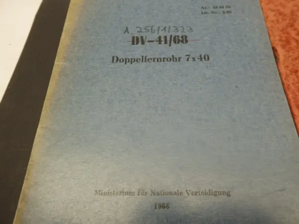 6 Dienstvorschriften NVA - Doppelfernrohr, Navigationsgerät, Führungsfahrzeug u.a.