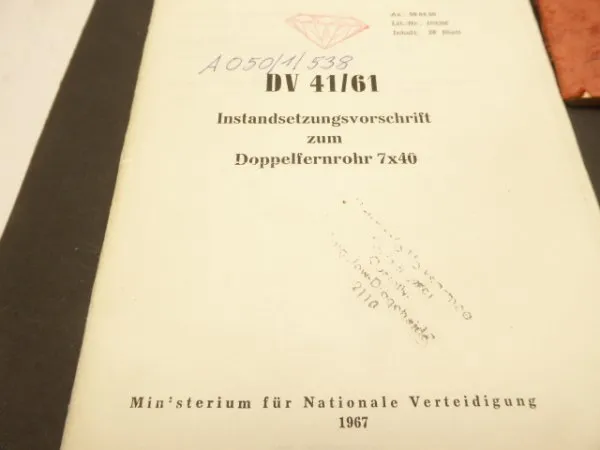 6 Dienstvorschriften NVA - Doppelfernrohr, Navigationsgerät, Führungsfahrzeug u.a.