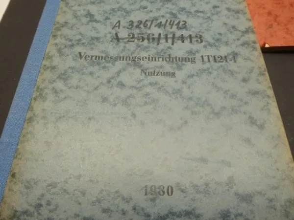 6 Dienstvorschriften NVA - Doppelfernrohr, Navigationsgerät, Führungsfahrzeug u.a.