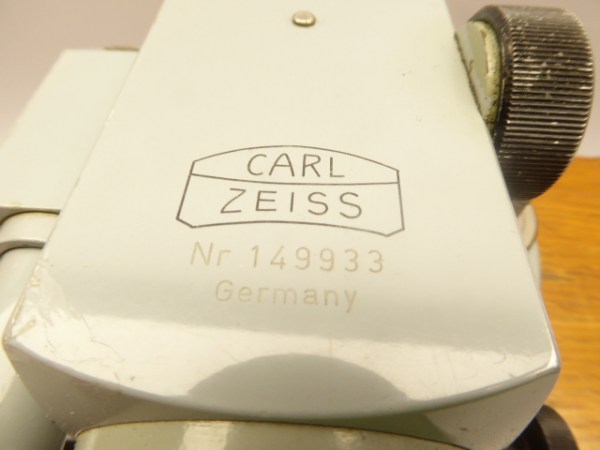 Zeiss Nivellier Ni 2 mit Zubehör + Gebrauchsanleitung im Kasten