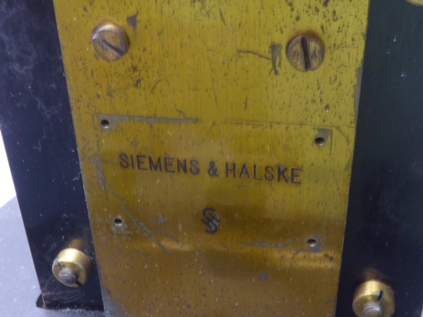 Siemens & Halske - magnetometer in the box
