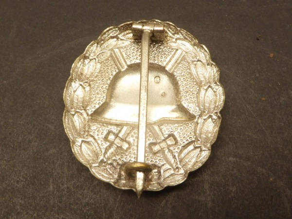 VWA wound badge in silver