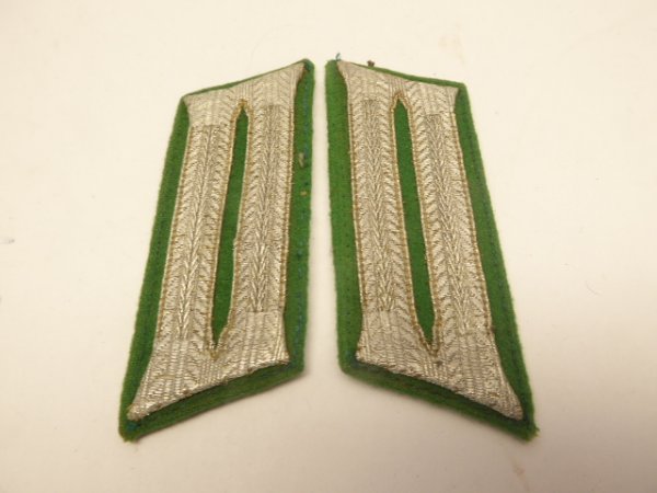 Pair of police collar tabs
