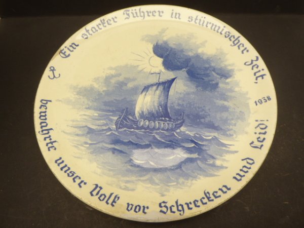 Andenken - Teller 1938 - Ein starker Führer in stürmischer Zeit - Keramik