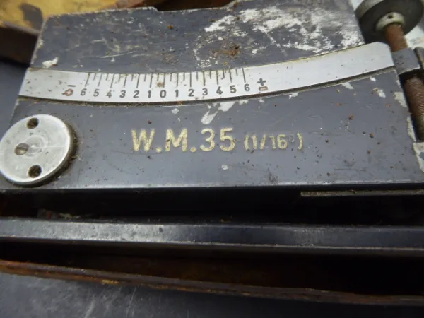 Wehrmachtsartillerie Winkelmesser "WM35" im Kasten