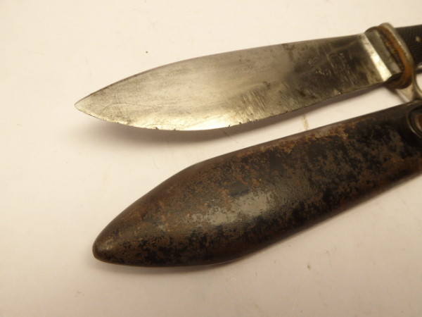 Hitler Youth knife / dagger with motto and double manufacturer RZM 7/66 Carl Eickhorn Solingen