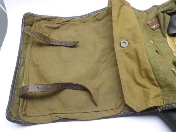 Wehrmacht / Heer - Monkey knapsack from 1943 with manufacturer