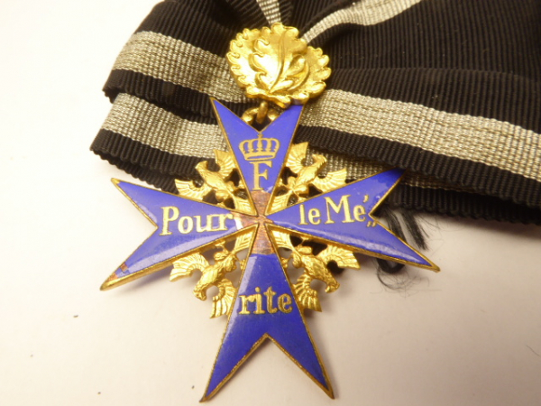Pour le Merite with oak leaves on the ribbon