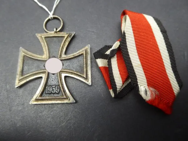 EK2 Eisernes Kreuz 2.Klasse 1939 mit Hersteller 120 für Franz Petzl, Wien