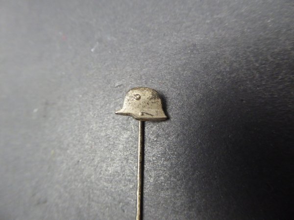 Badge steel helmet - miniature