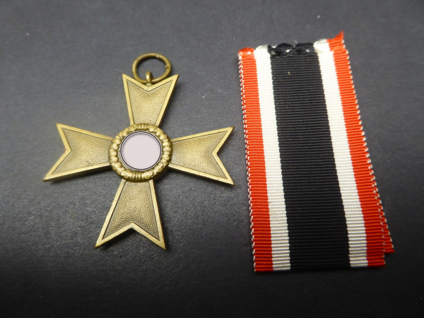 Orden - KVK Kriegsverdienstkreuz ohne Schwerter 2. Klasse am Band, Buntmetall, Hersteller 52 für Gottlieb & Wagner, Idar-Oberstein