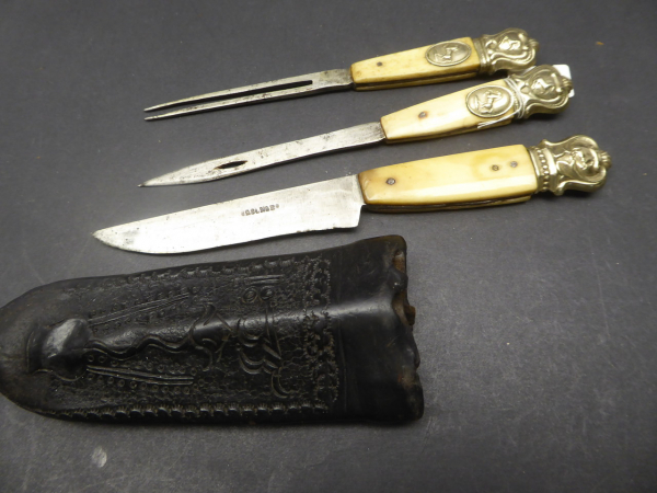 Antique carter's cutlery in a quiver around 1800