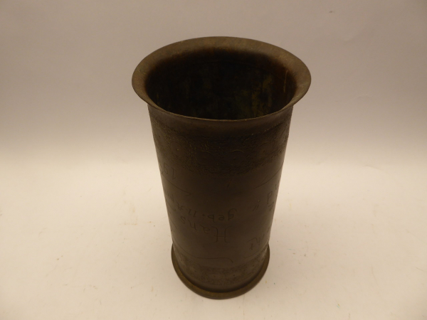 Gefangenenarbeit - Patriotische Vase aus einer Granathülse