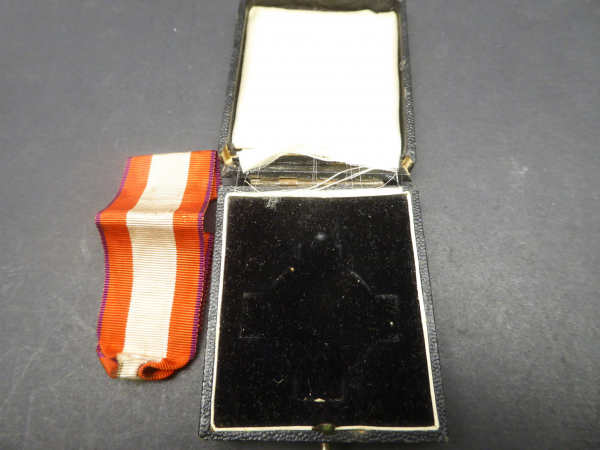 Order - Fire Brigade Decoration of Honor 2nd Class (Glaser & Son, Dresden) in a case