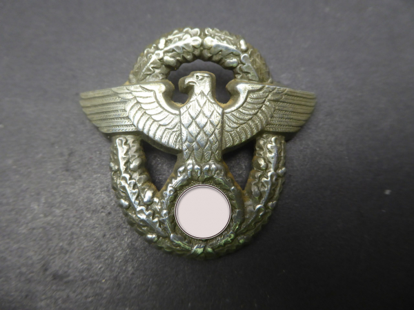Cap badge / cap emblem - police
