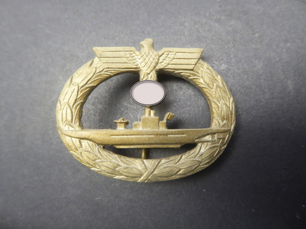 U-boat war badge in box, manufacturer RS