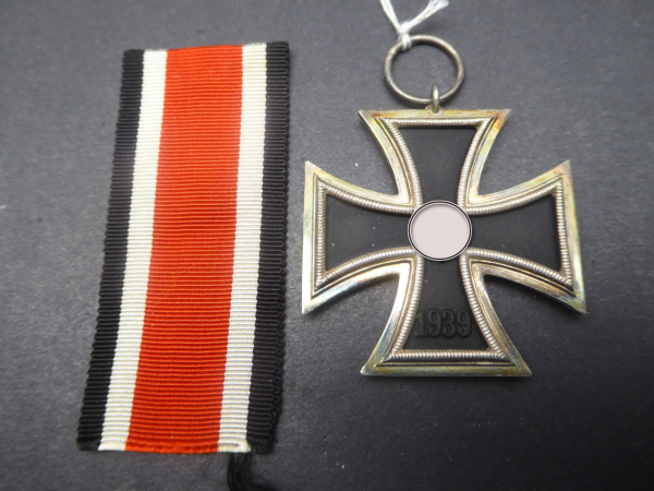 EK Iron Cross 2nd class on a ribbon - round 3, so-called thick variant