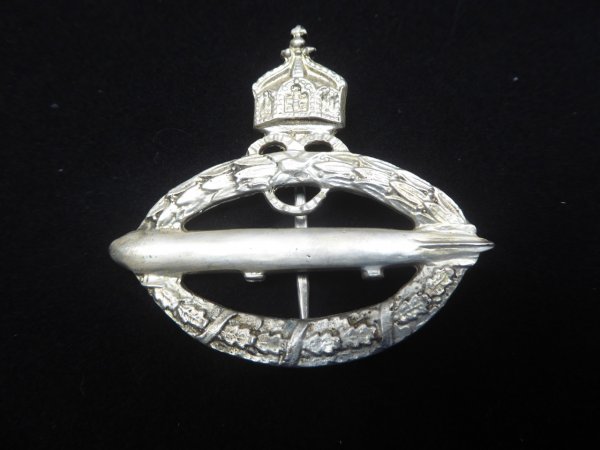 Copy - commemorative badge for airshipmen