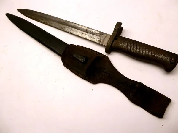 All-metal auxiliary bayonet 88/98 with Lorenz blade + coupling shoe