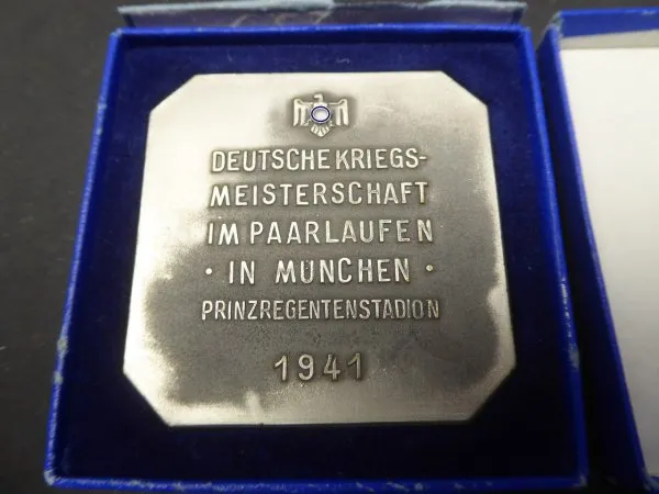 DRL Plakette im Etui - Deutsche Kriegsmeisterschaft im Paarlaufen in München 1941