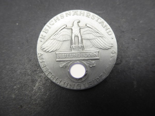 Badge - Reichsnahrungstand - blood and soil - exhibition Leipzig 1939
