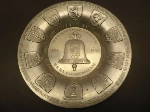 Plate to commemorate the 1936 Berlin Olympic Games