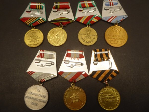 7x USSR medals / orders