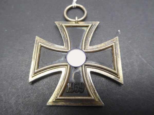 EK2 Iron Cross 2nd Class 1939 - unmarked piece 23 Working group for army supplies in the engraver & chaser's guild, Berlin