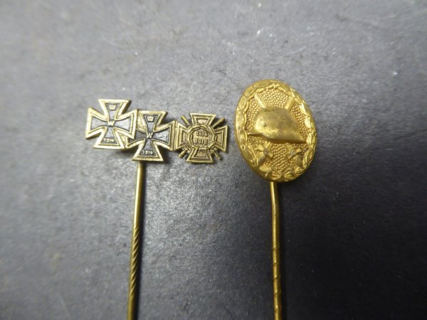 WK1 Miniatures - 2 pieces - EK1 EK2 KTK 9 mm + VWA Gold 16 mm
