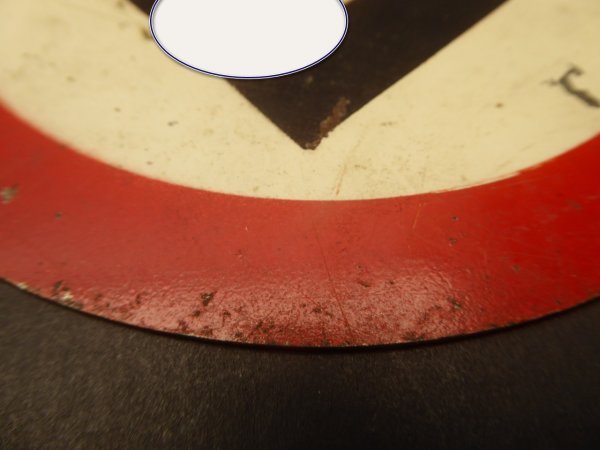 HK Schild mit einem Durchmesser von 198 mm