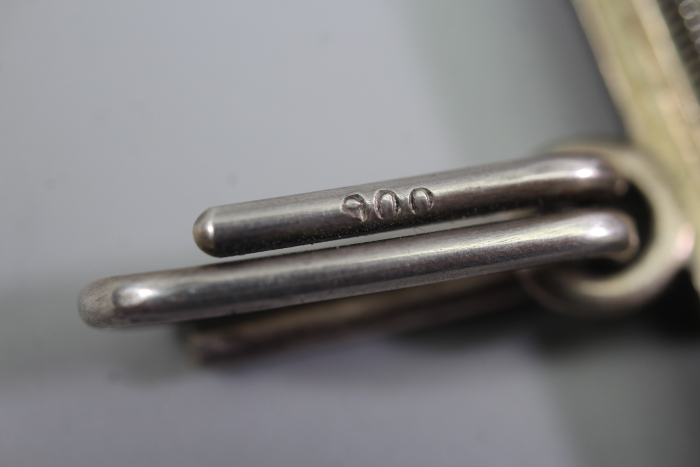Ritterkreuz des Eisernen Kreuzes 1939 im Etui (L/12) als Kopie mit komplettem Band