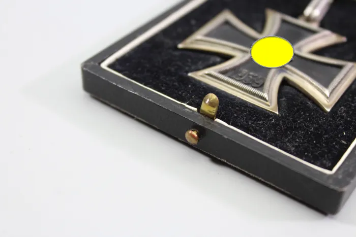 Knight's Cross of the Iron Cross 1939 in Case (L/12) - Replica