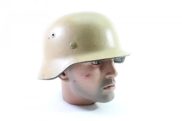 Ww2 Wehrmacht DAK Afrika Stahlhelm M40 with 1 Afrikakorps emblem - camouflage paint