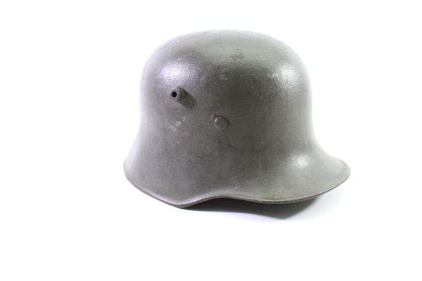 Ww1 steel helmet M18, 1 emblem