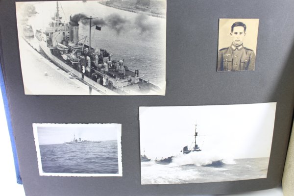 Fotoalben eines Marine Soldaten U-Boot, Torpedoboot Jaguar und U-Bootsbegleitschiff Saar, 153 Fotos