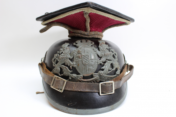 ww1 Tschapka für Offiziere vom Königlich Bayerischen 1. Ulanen-Regiment Kaiser Wilhelm II., König von Preußen 1914 mit Schuppenkette