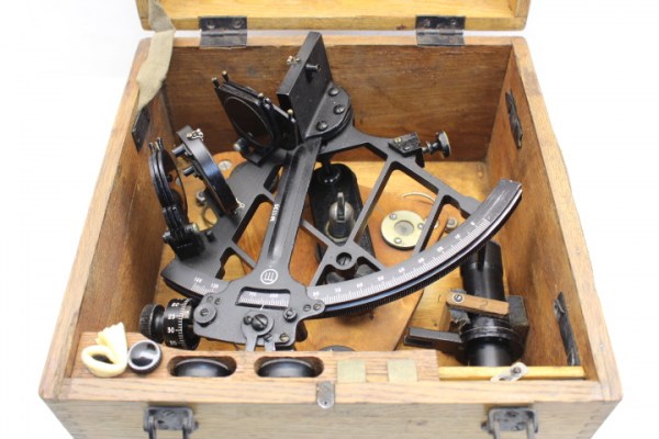 marine sextant approx. 1941 in original transport box