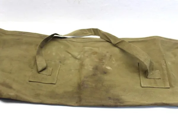 WW2 US Army Carrier Parachutist Case CS 150