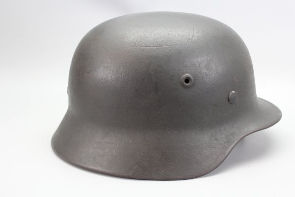 ww2 Luftwaffe steel helmet with 1 SE 66 emblem