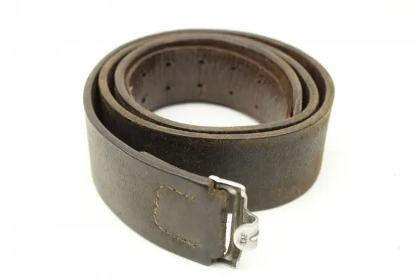 Ww2 Wehrmacht leather belt with a rare ALU clasp made by L + F