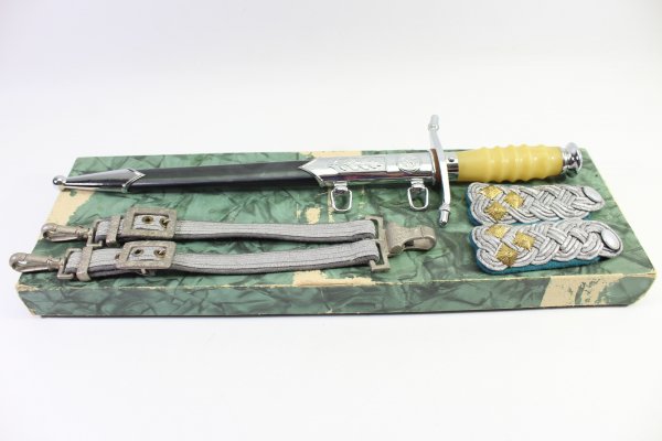 DDR / NVA Ehrendolch der Offiziere, Hersteller Mühlenhausen