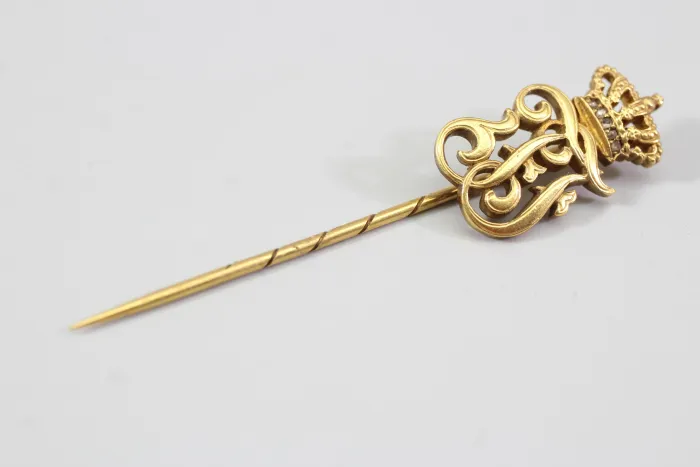 Erzherzog Franz Ferdinand – 14K Gold Geschenk Nadel/ Geschenknadel mit Monogramm FF, Erzherzogskrone