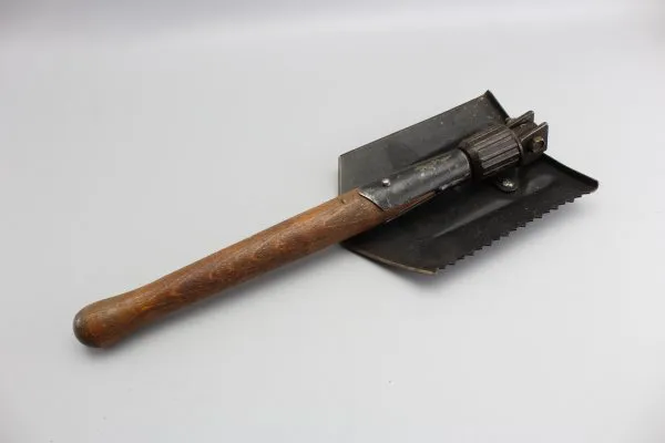 GDR NVA folding spade, marked Made in GDR