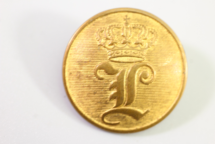 2x badischer Uniformknopf Monogramm Großherzog Friedrich I. von Baden, Liveree